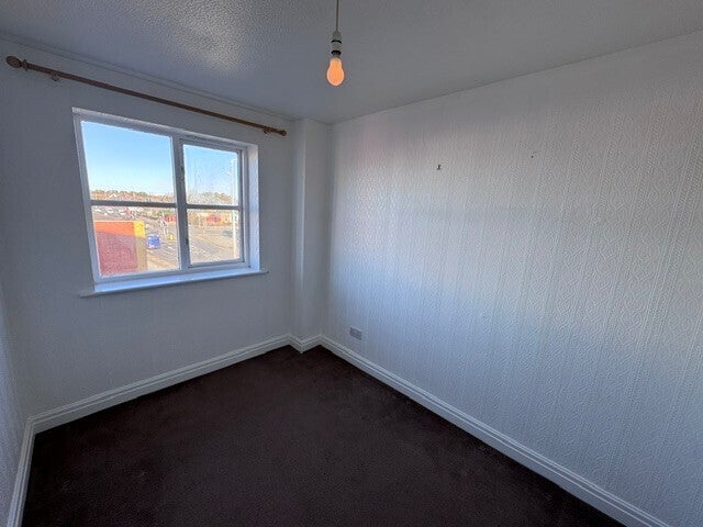 Flat St Annes Court in Blackpool