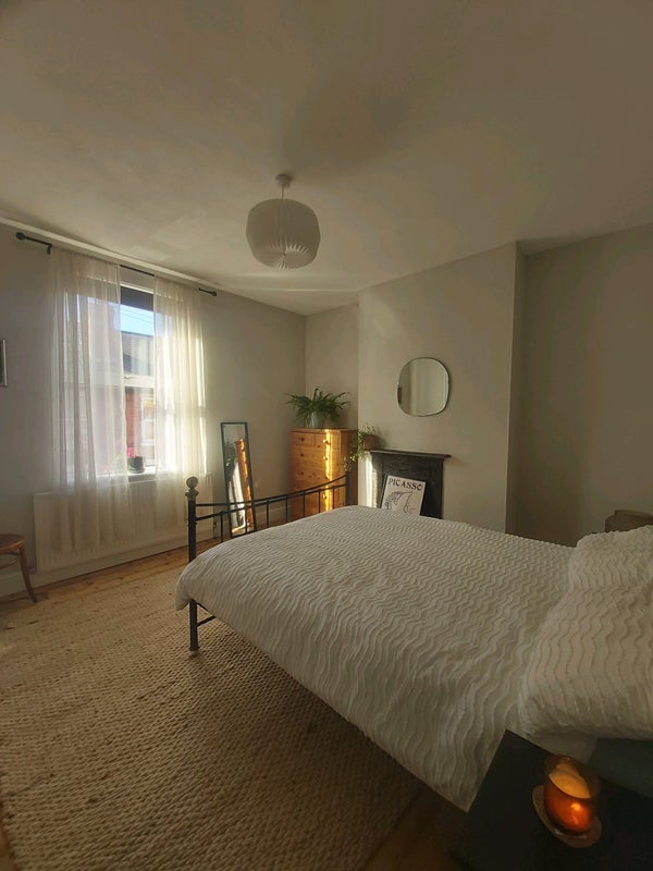 Room Ekowe Street in Nottingham