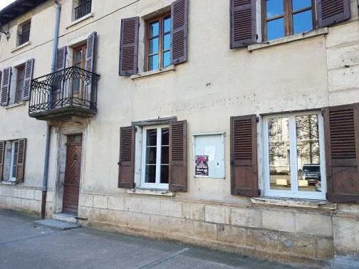 Flat Passage du Tresche in Coligny