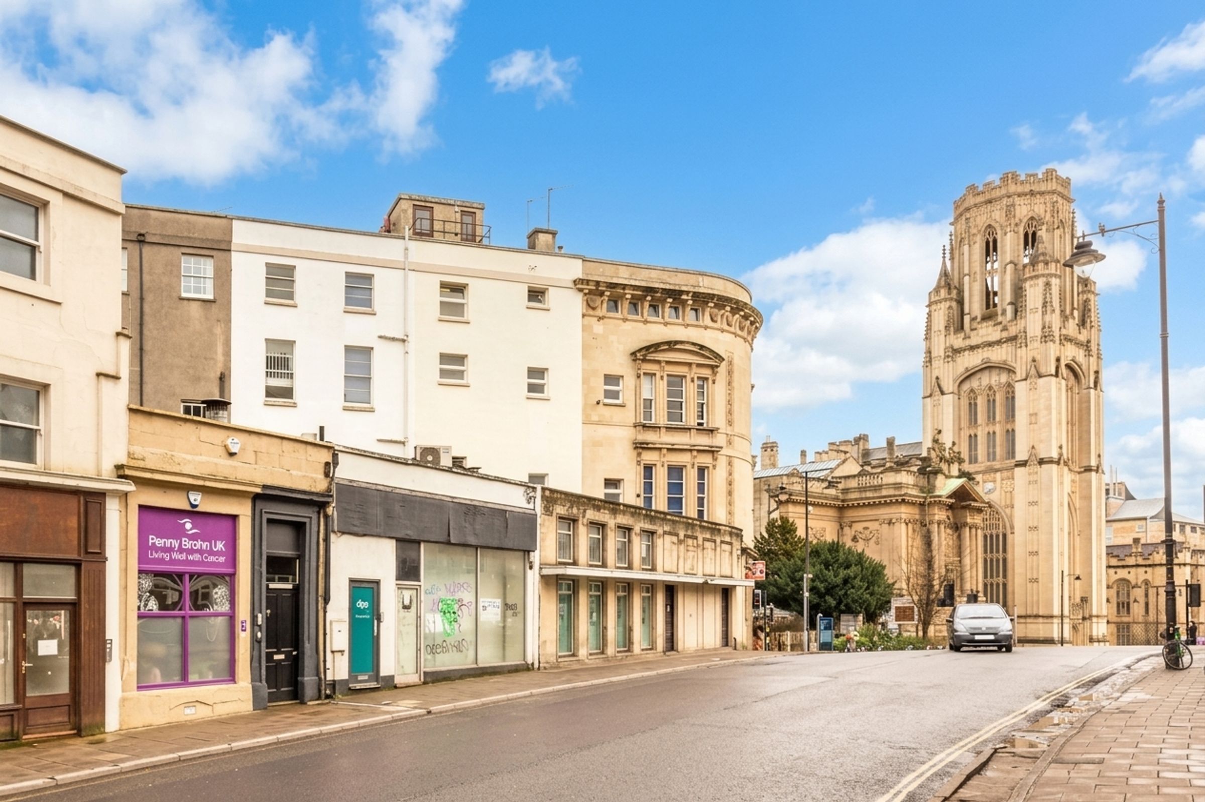 Flat Triangle South in Bristol