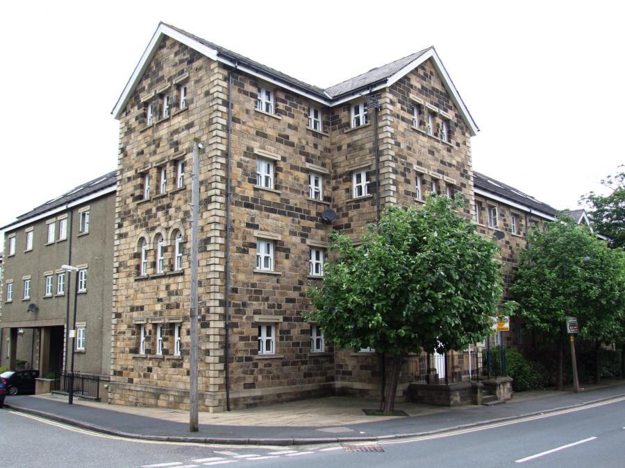Flat Station Road in Lancaster