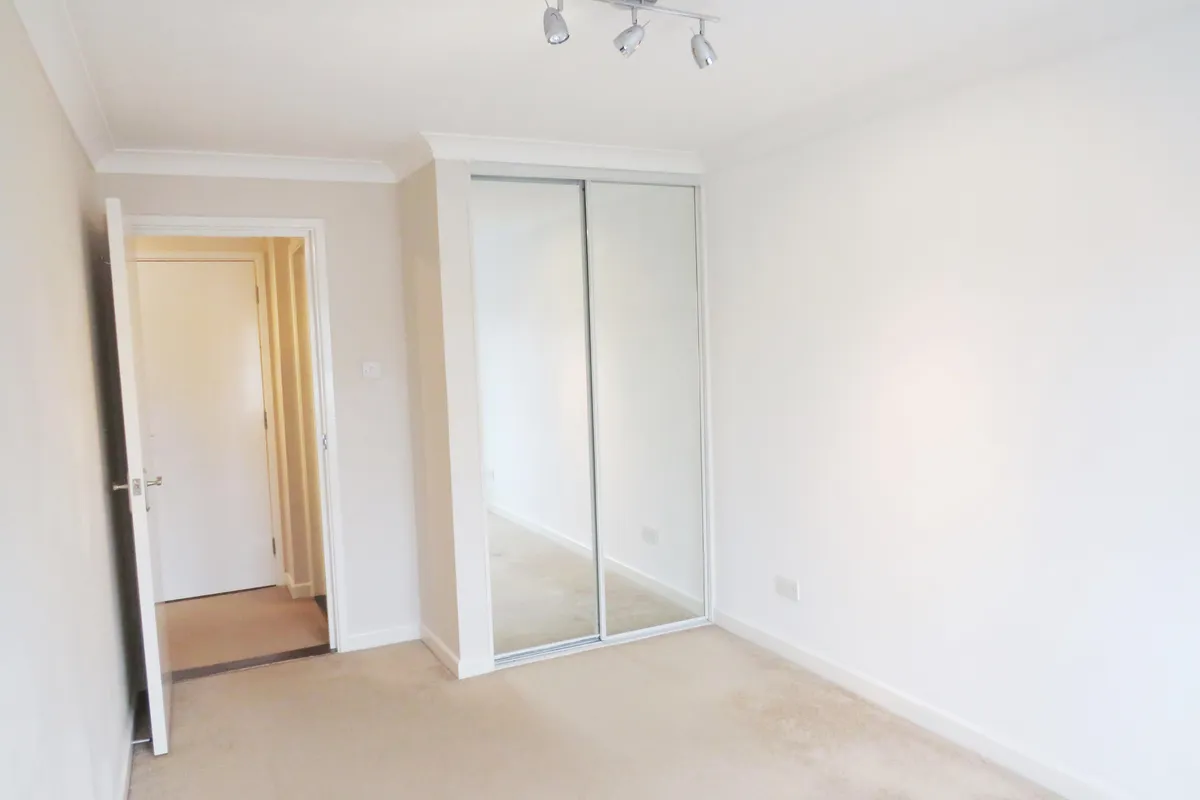 Flat Palmerston Road in Portsmouth