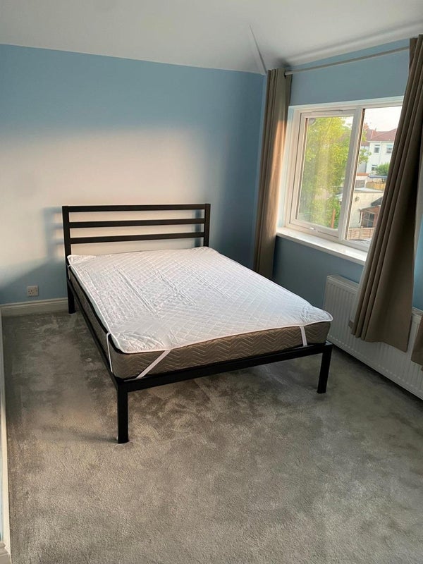 Room Filton Avenue in Bristol