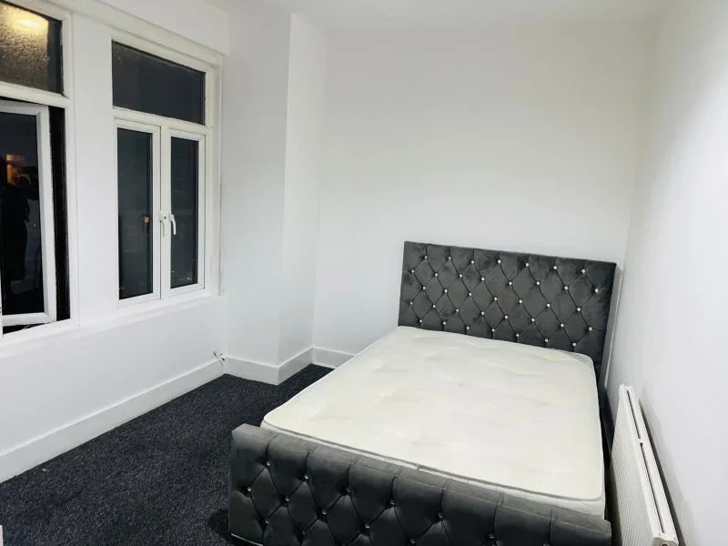 Room Durban Road in Greater London