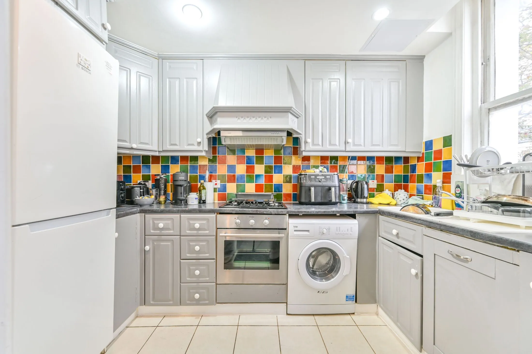 Flat Elsham Road in Greater London