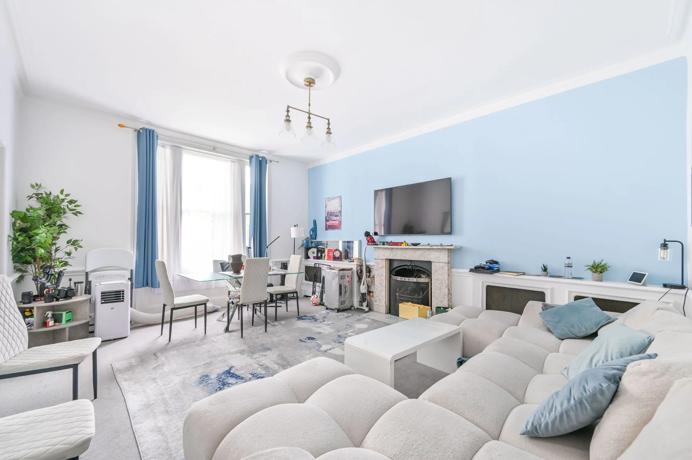 Flat Elsham Road in Greater London