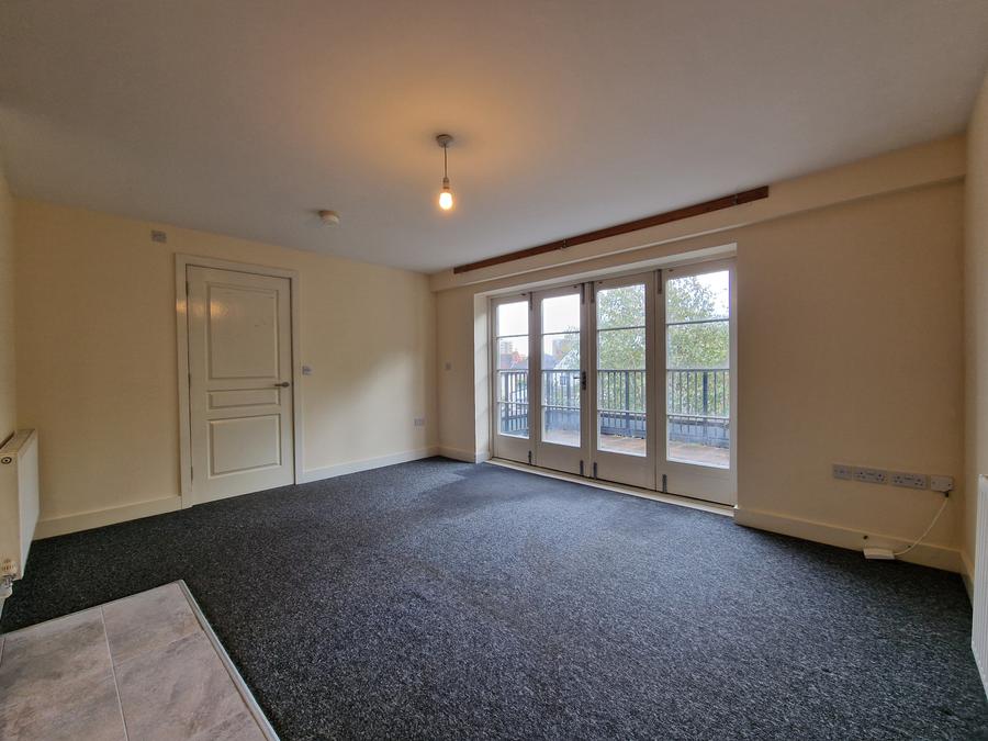 Flat Compton Road in Wolverhampton