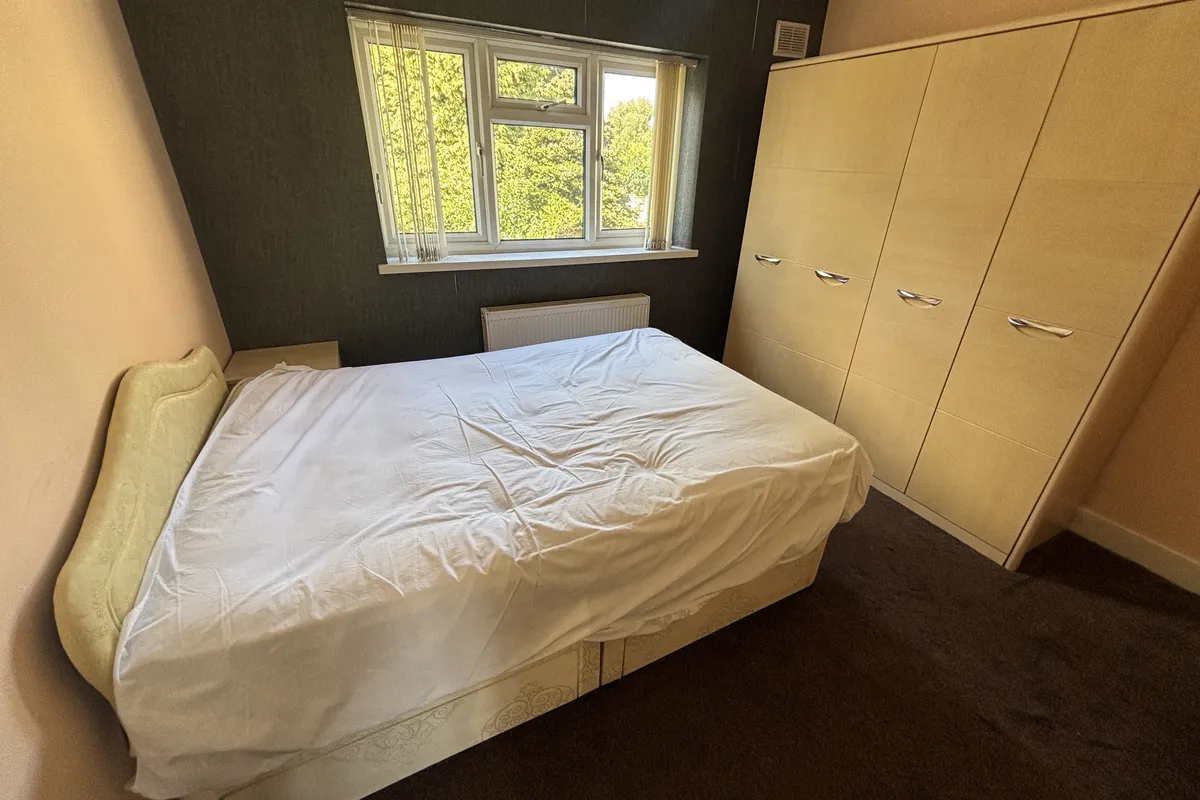 Flat Croftdown Road in Birmingham