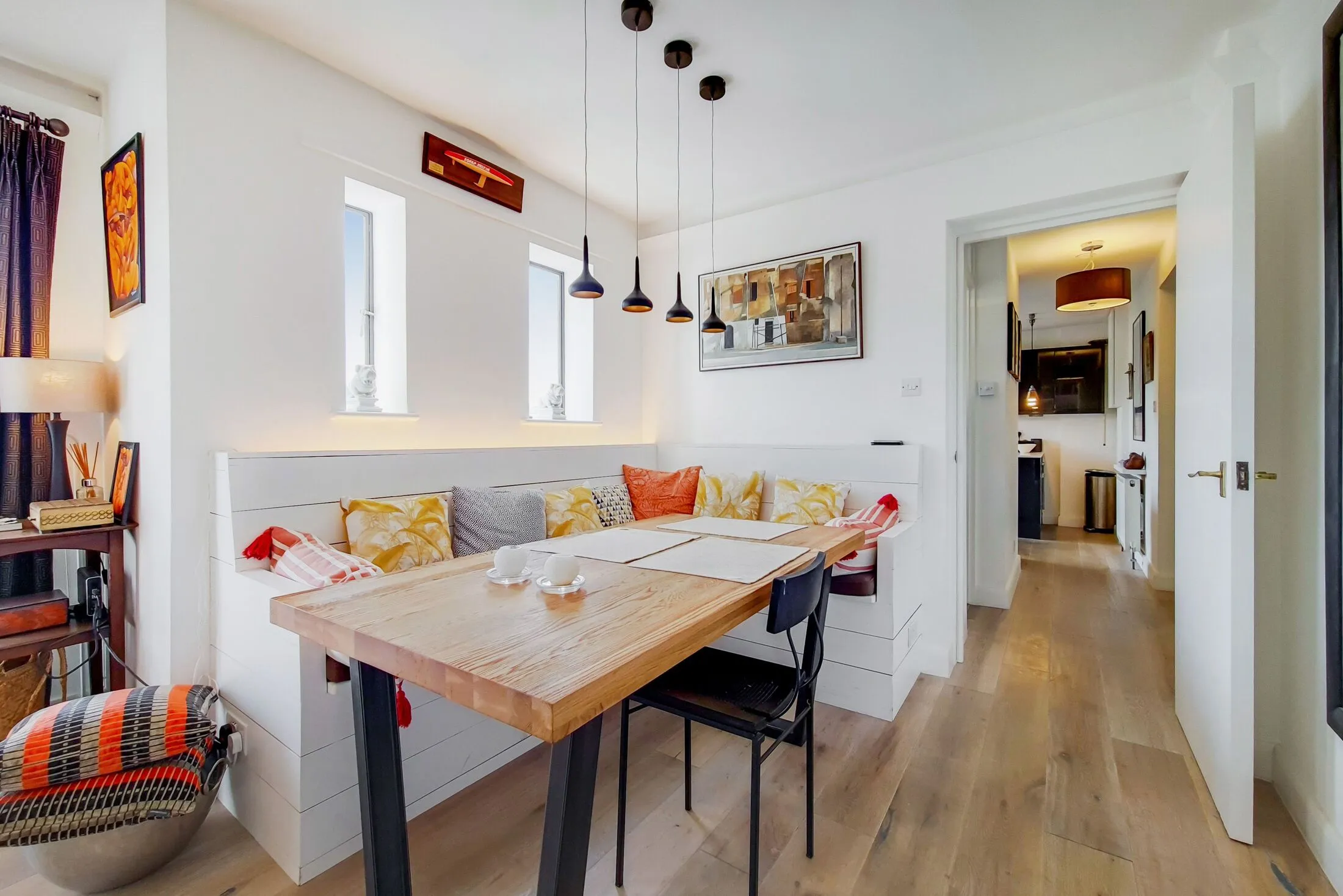 Flat Tiber Gardens in Greater London