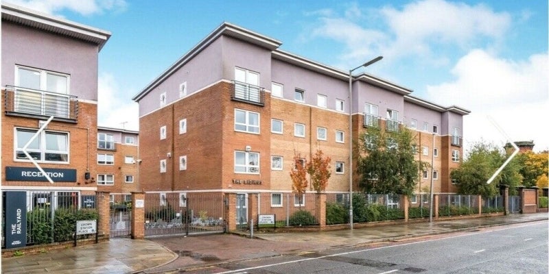Flat Cardwell Street in Liverpool