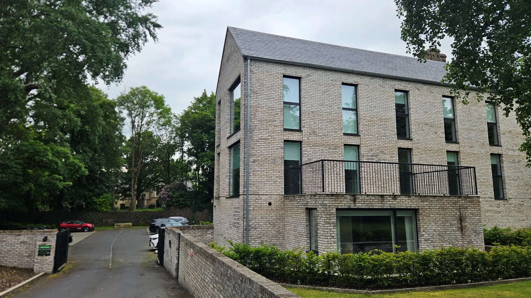 Flat Lea Gate in Bolton