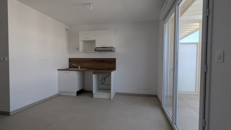 Flat Rue Châteaubriand in Monteux