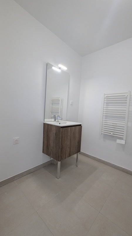 Flat Rue Châteaubriand in Monteux