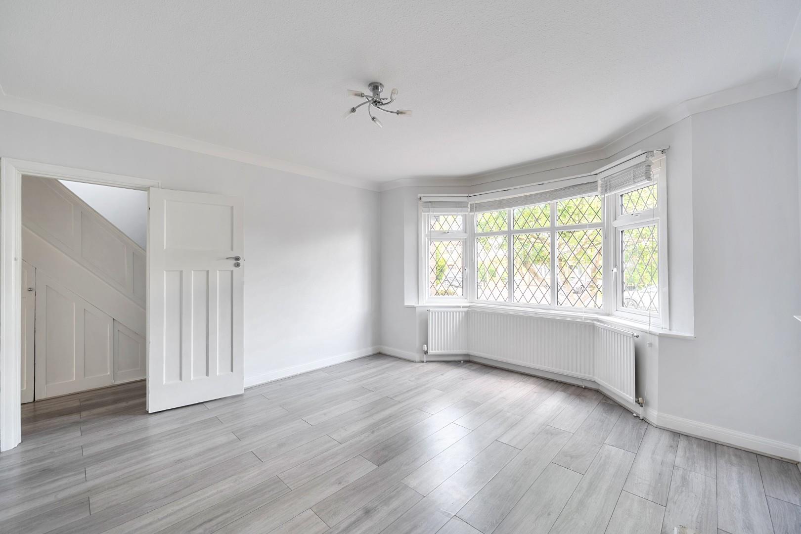 House Graham Close in Greater London