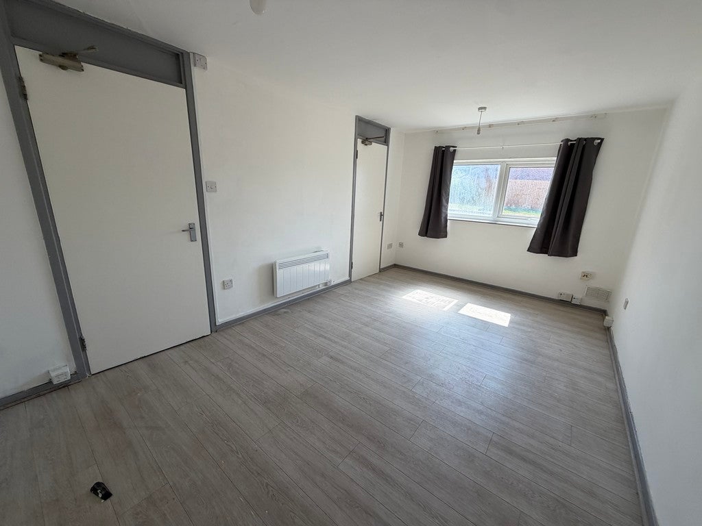 Flat Faircroft Road in Metropolitan Borough of Solihull