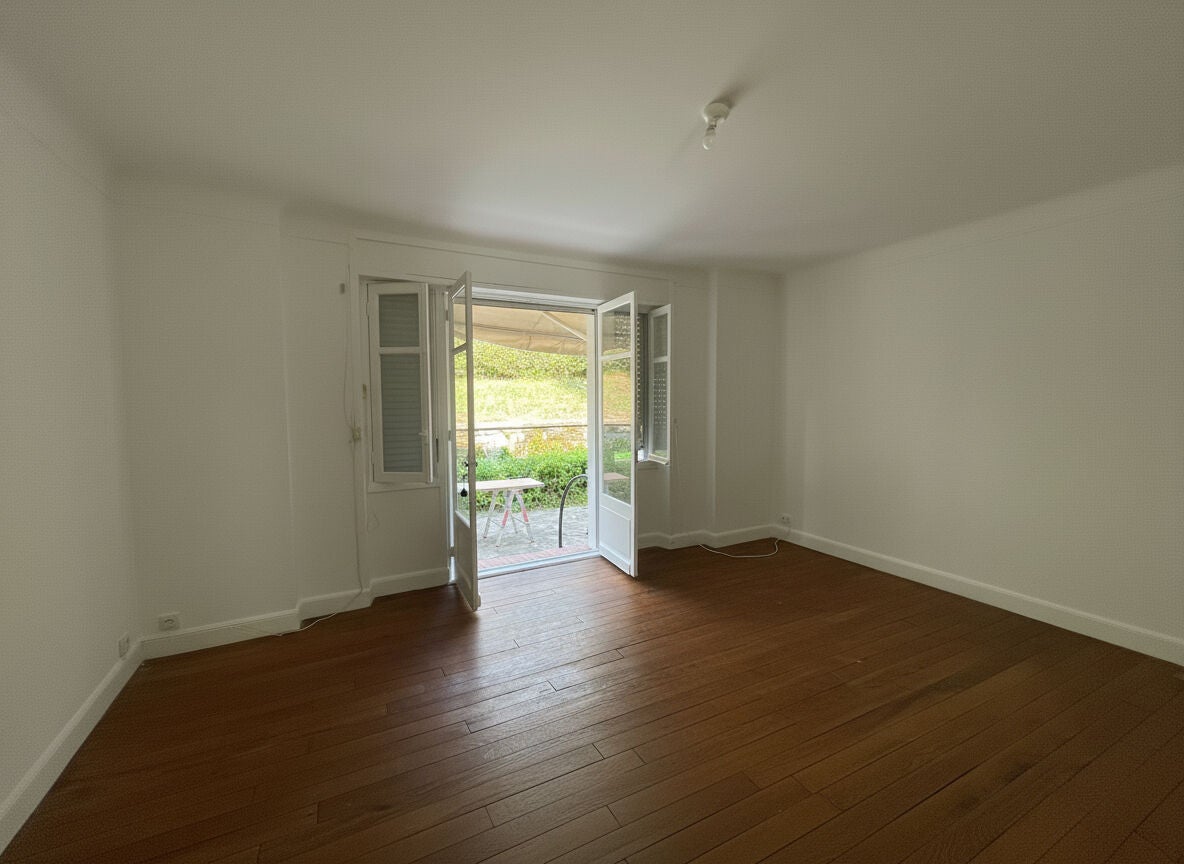 Flat Rue du Docteur Paul Ricau in Saint-Jean-de-Luz