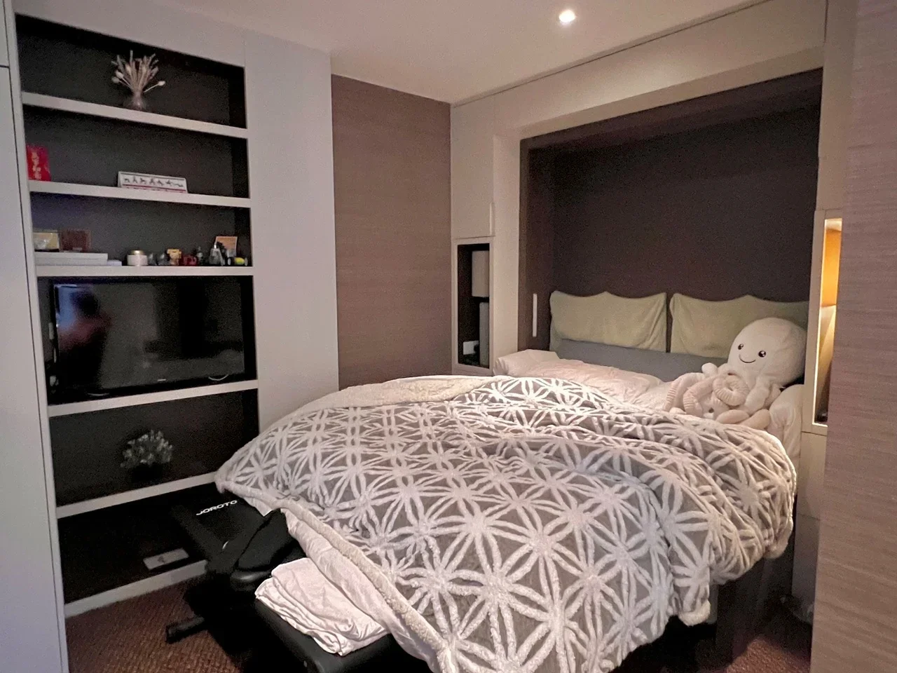 Flat Sussex Place in City of Westminster