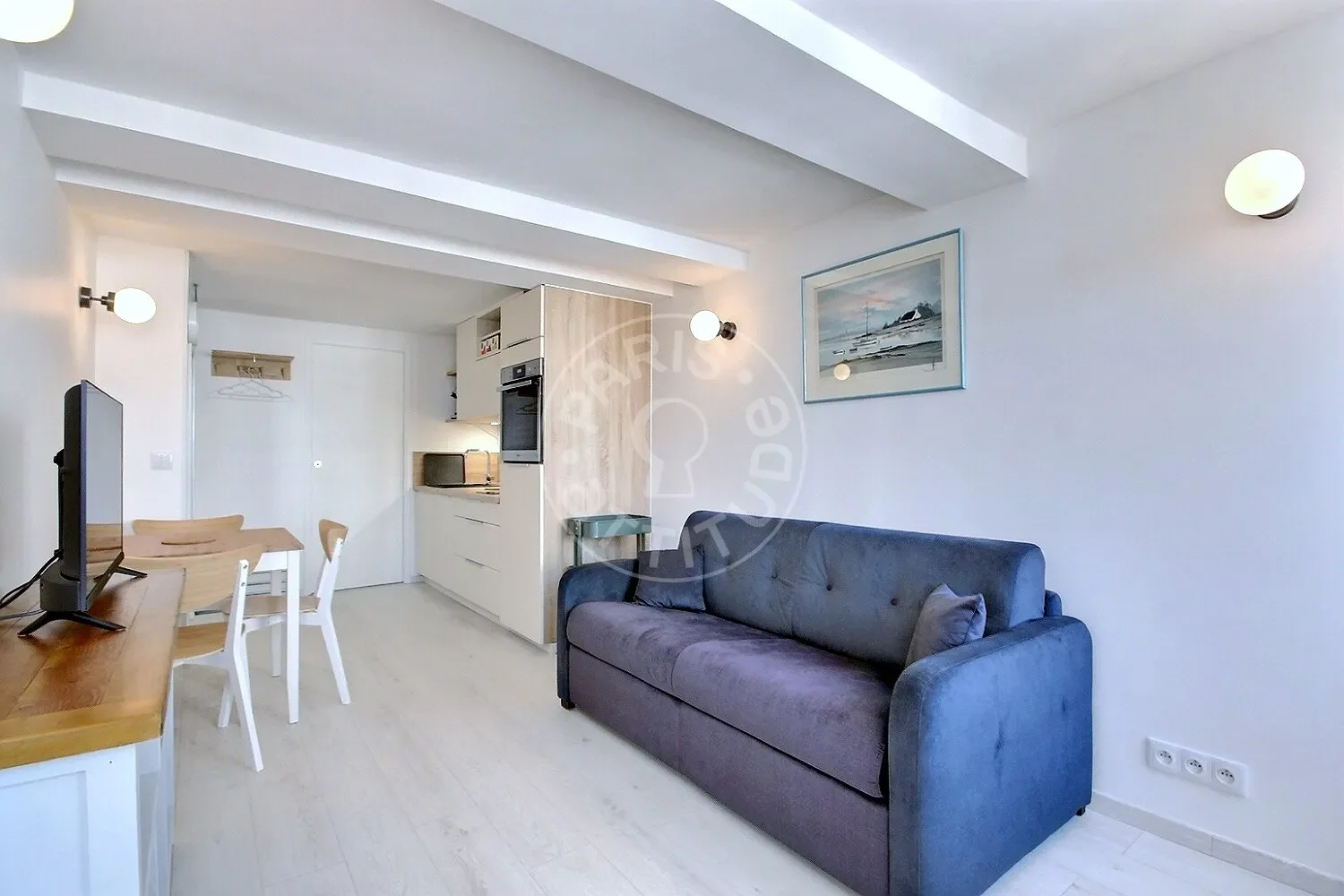 Flat Rue Mandar in Paris