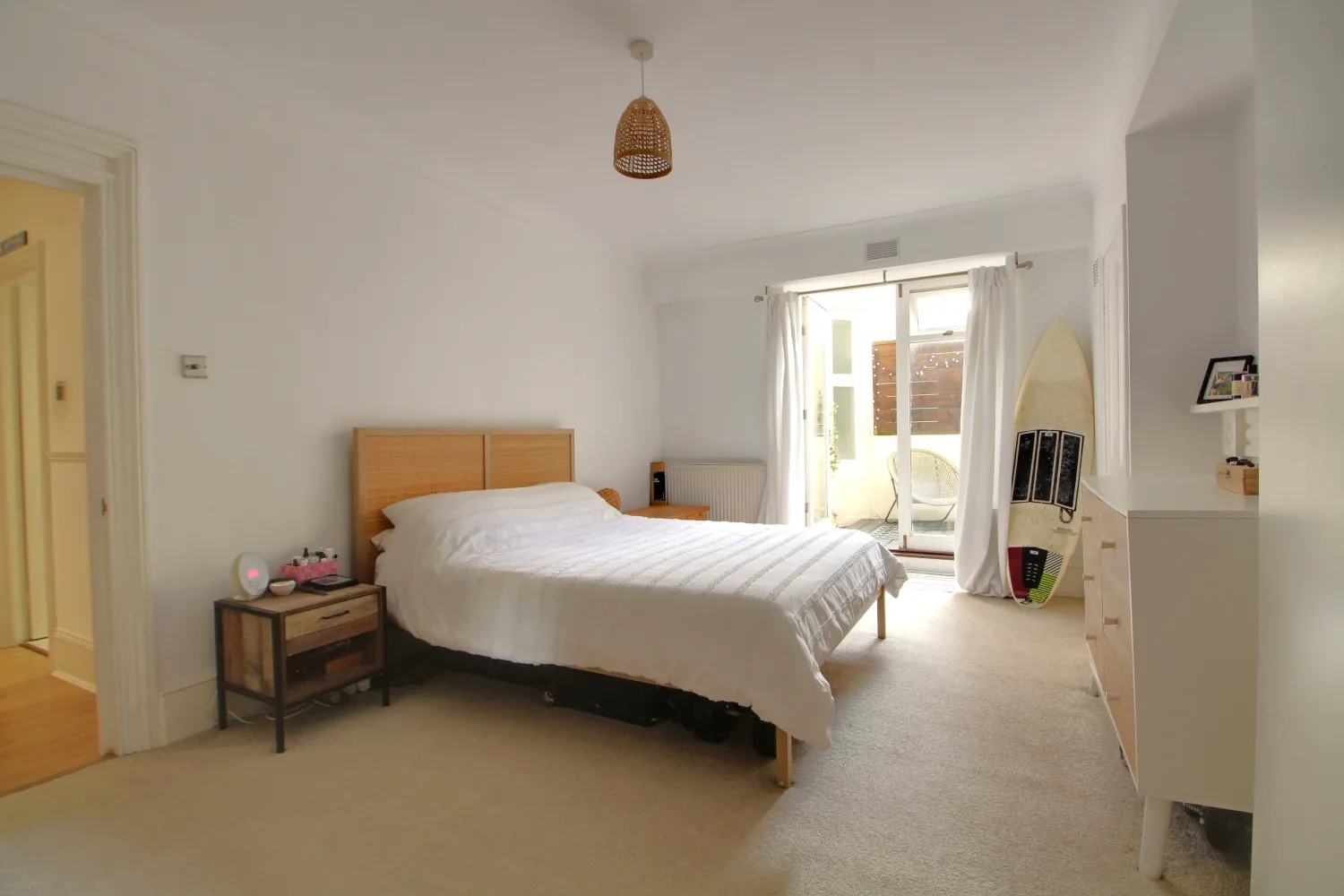 Flat Brunswick Place in Hove