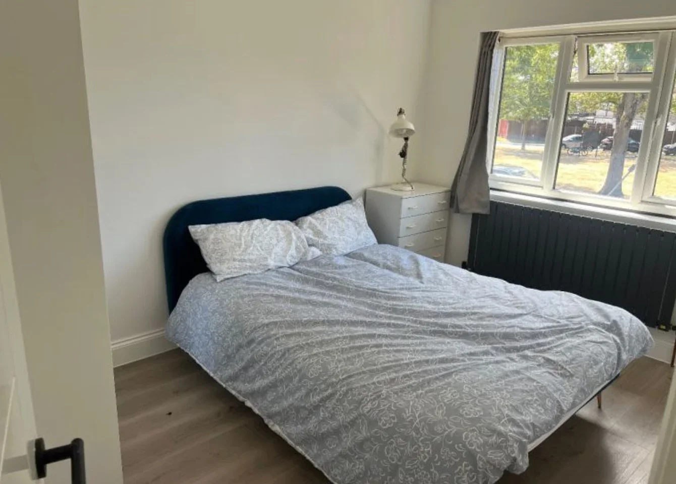 House Barnsbury Crescent in Greater London
