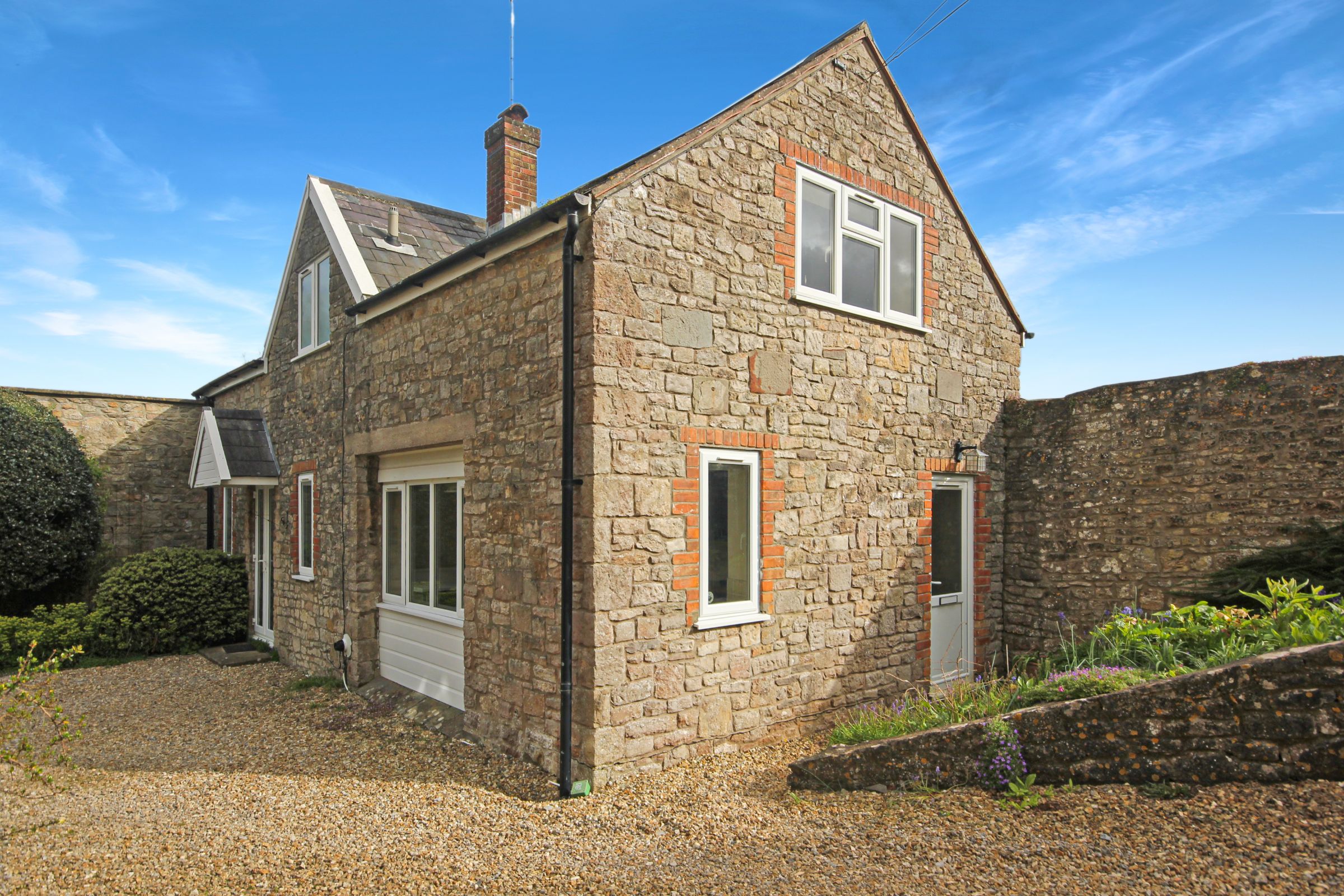 House Bristol Road in Gloucester