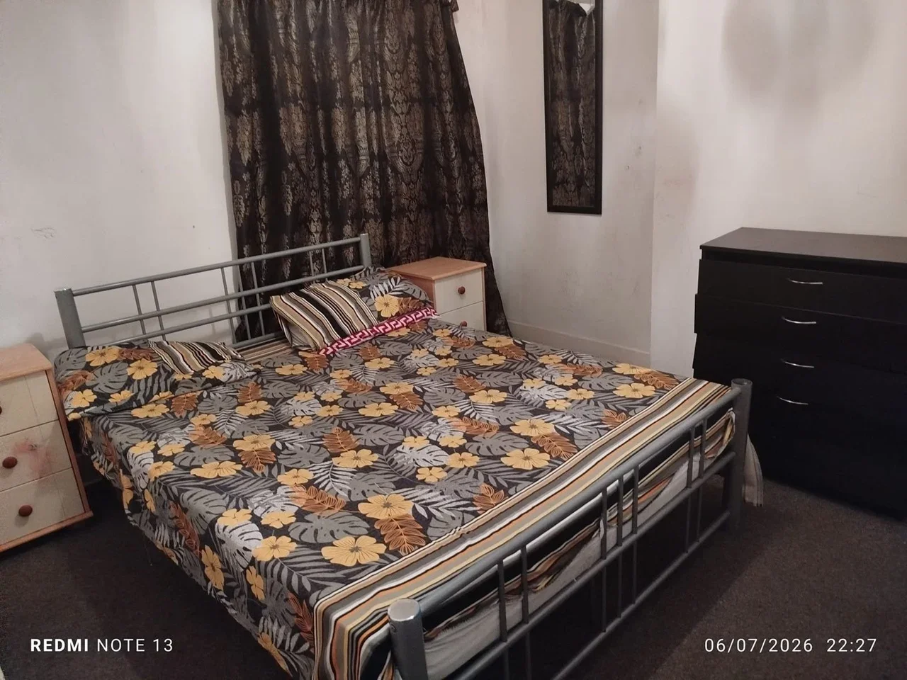 Room Falcon Street in Greater London