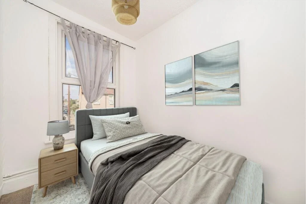 Flat Dupree Road in Greater London