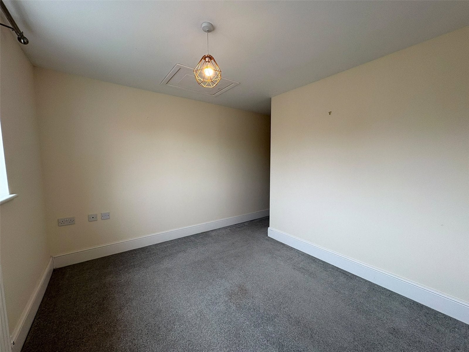 House A372 in Huish Episcopi