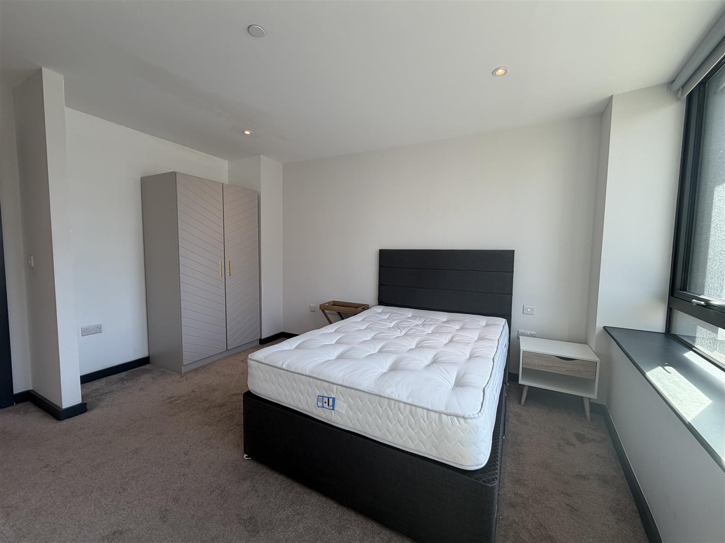 Flat Drury Lane in Liverpool