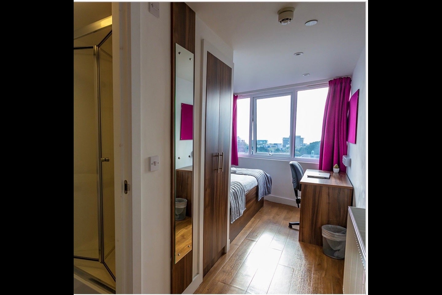 Room Christchurch Road in Bournemouth