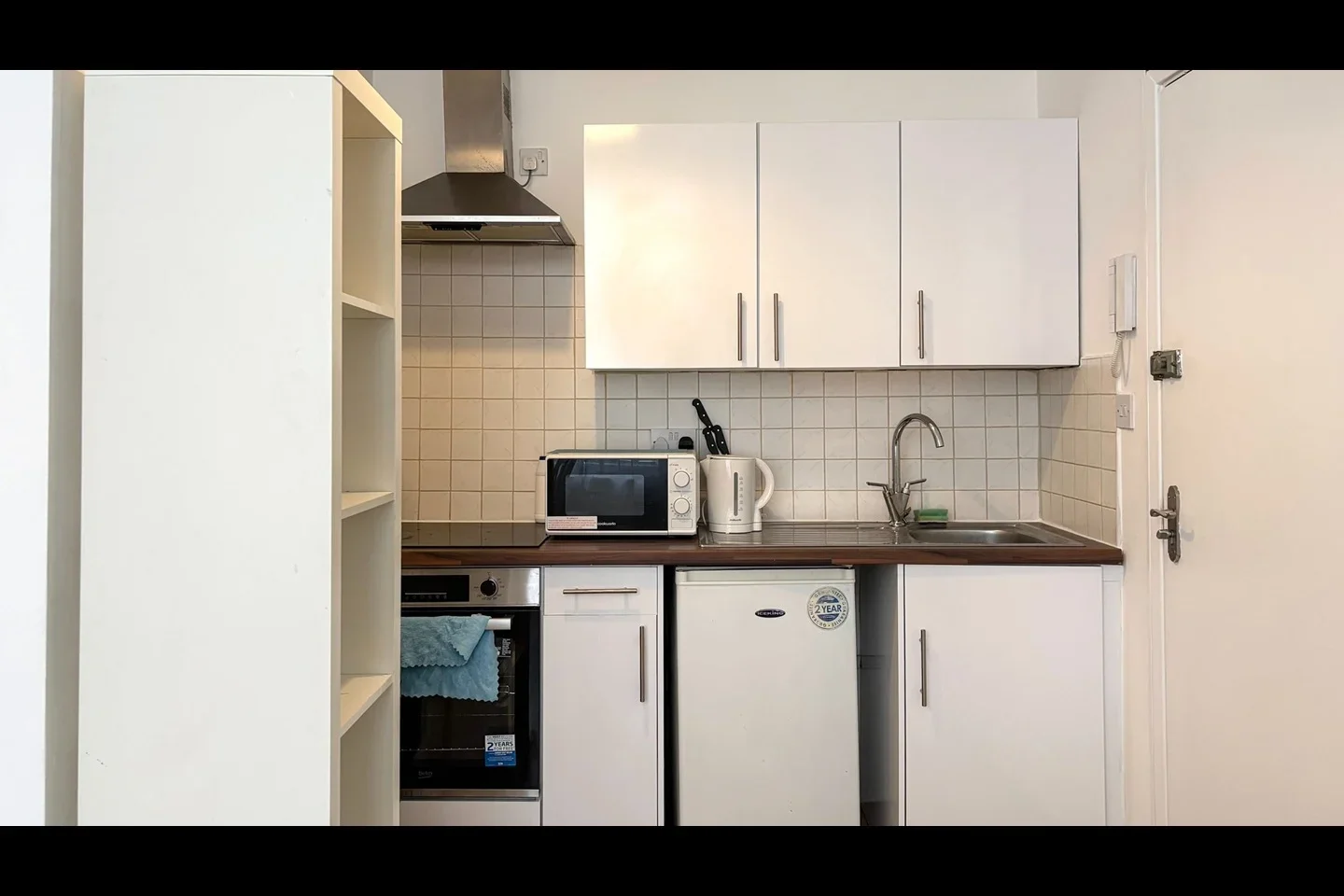 Flat Clanricarde Gardens in Greater London