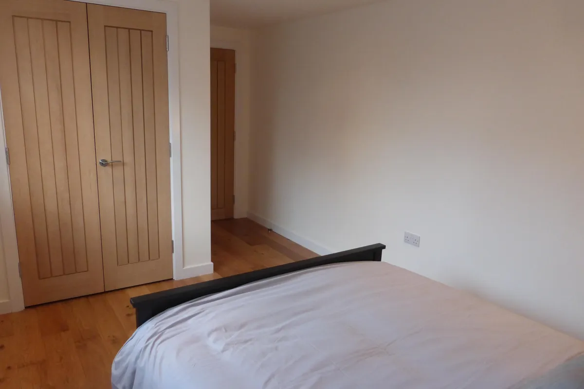 Flat St Annes Green in Leeds