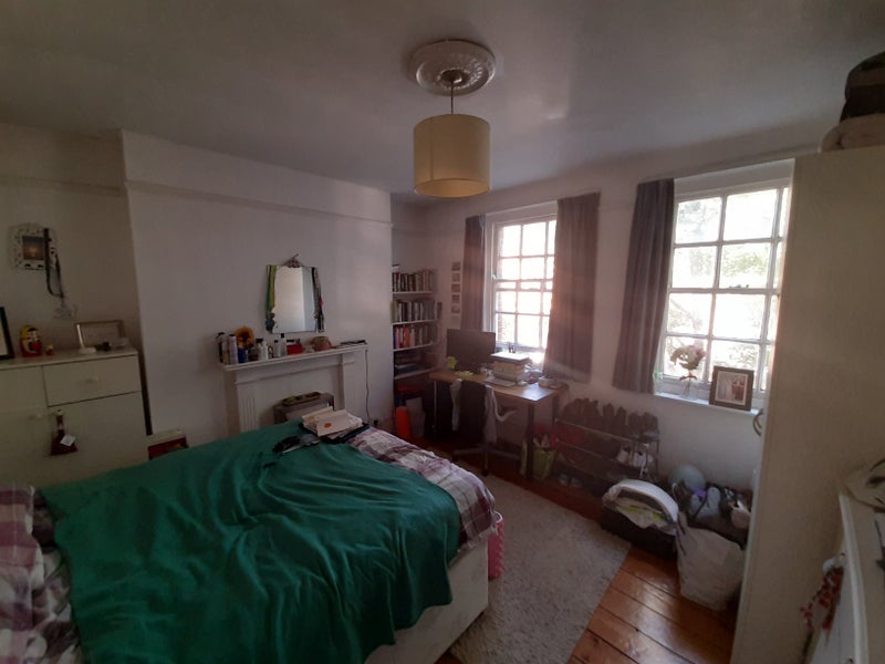 Room Trefil Walk in Greater London
