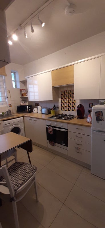 Room Trefil Walk in Greater London