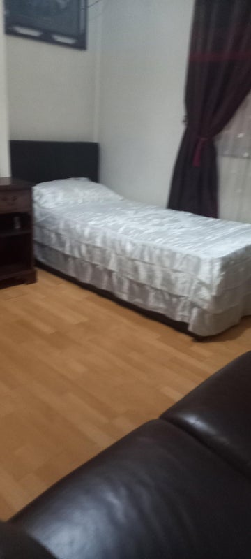 Room Newington Butts in Greater London