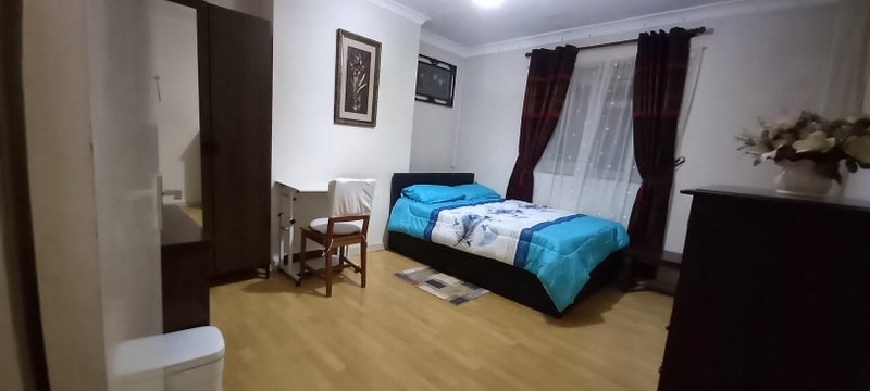 Room Newington Butts in Greater London