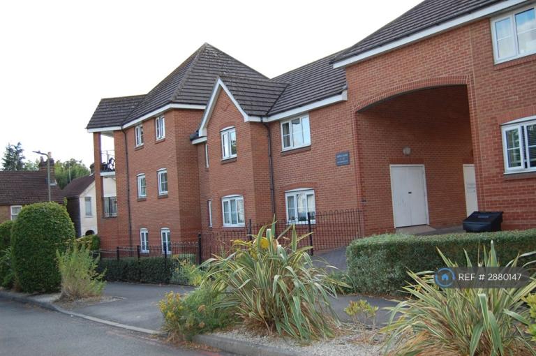 Flat Tylehurst Drive in Reigate and Banstead