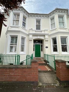 Room Russell Terrace in Royal Leamington Spa
