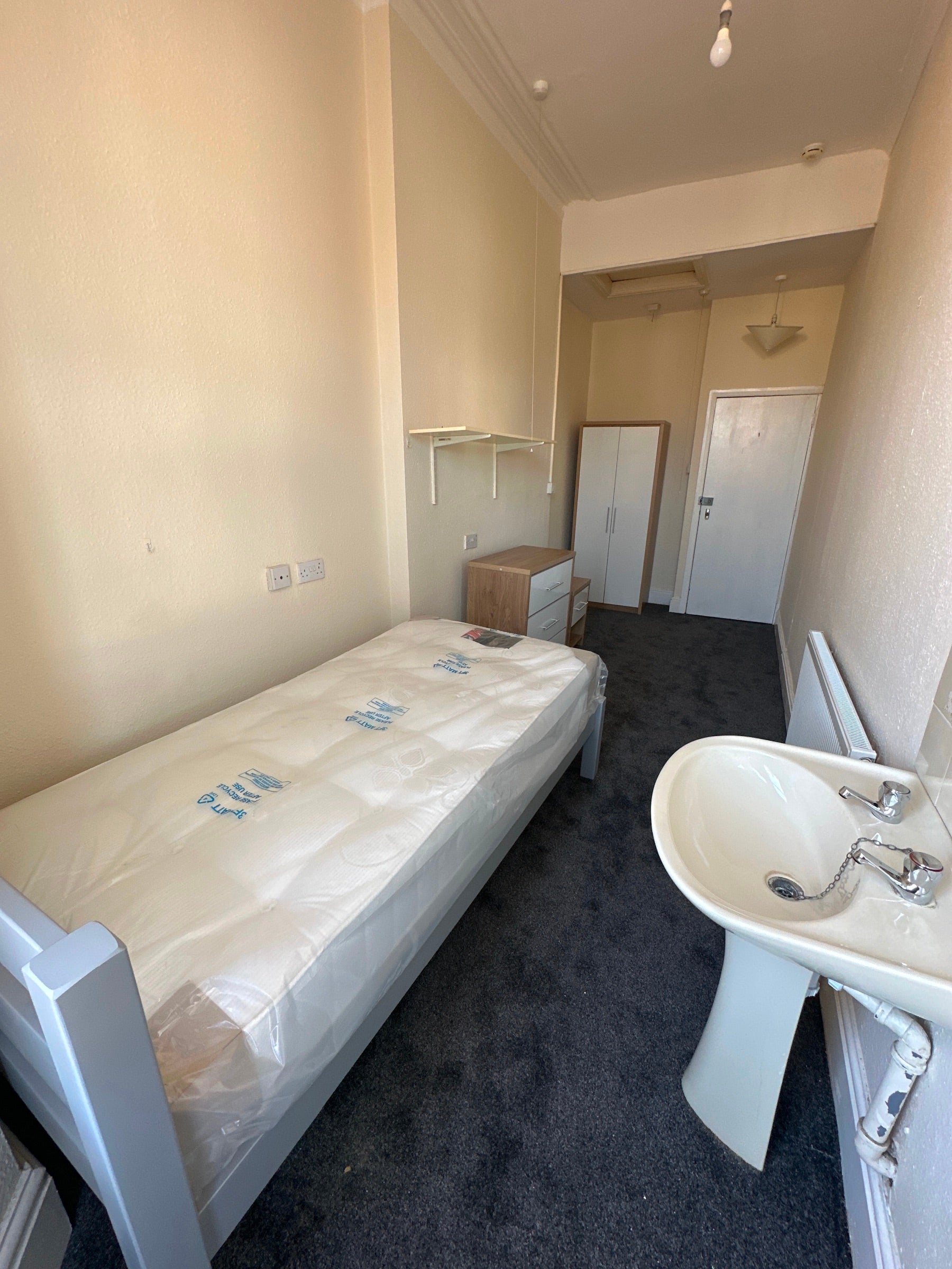 Room Russell Terrace in Royal Leamington Spa