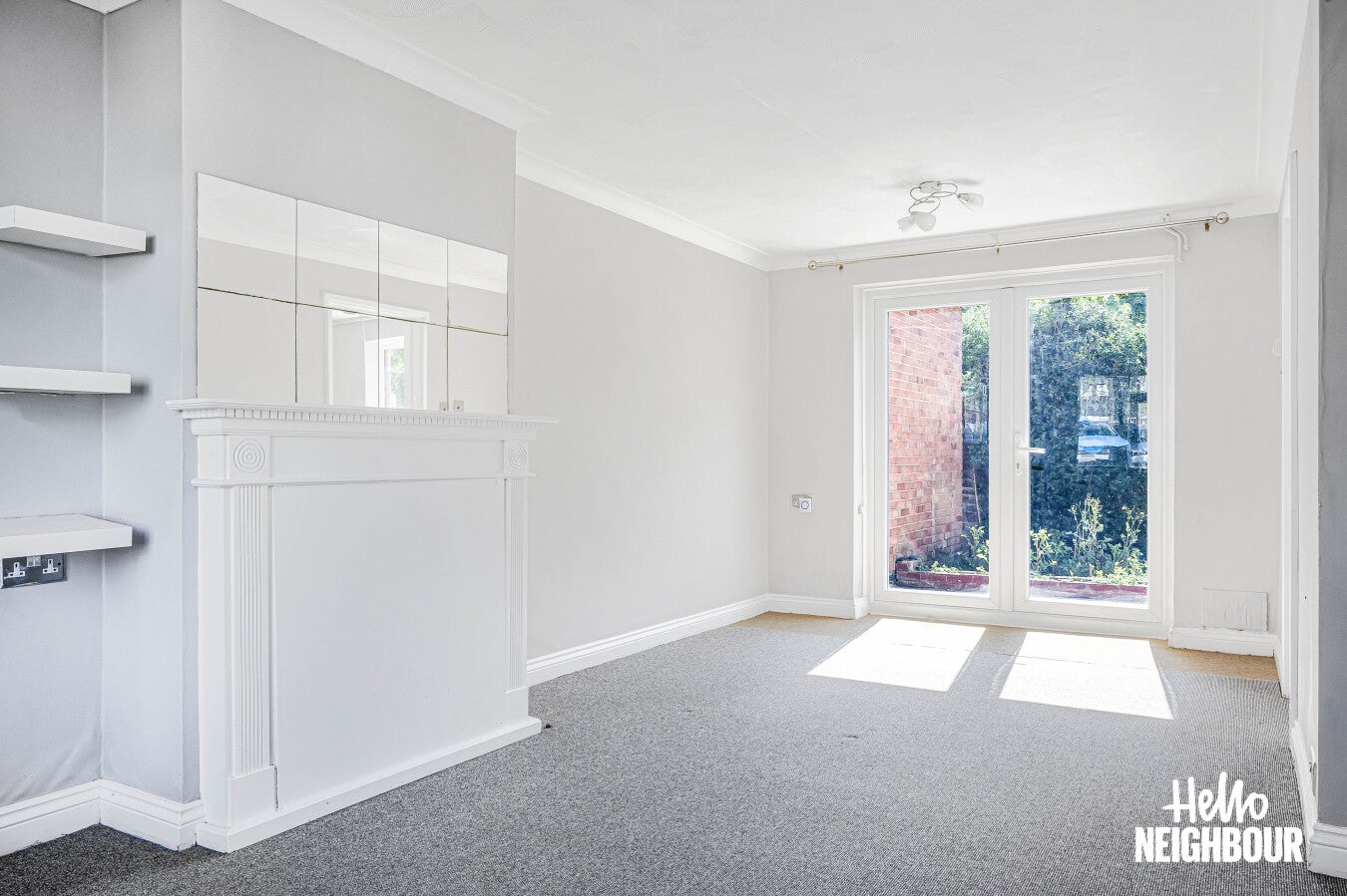 House Deepfield Road in Bracknell