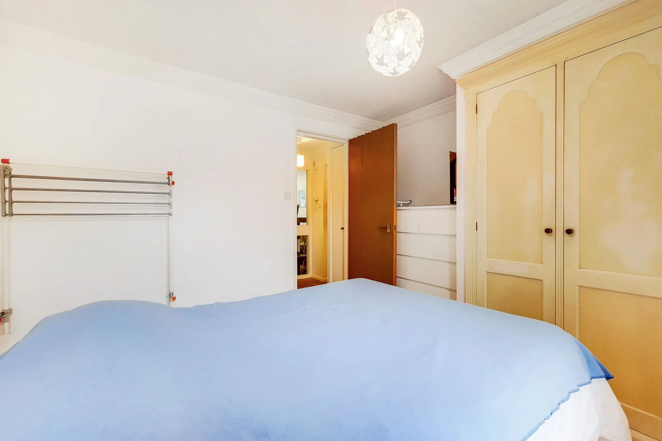 Flat Midland Place in Greater London