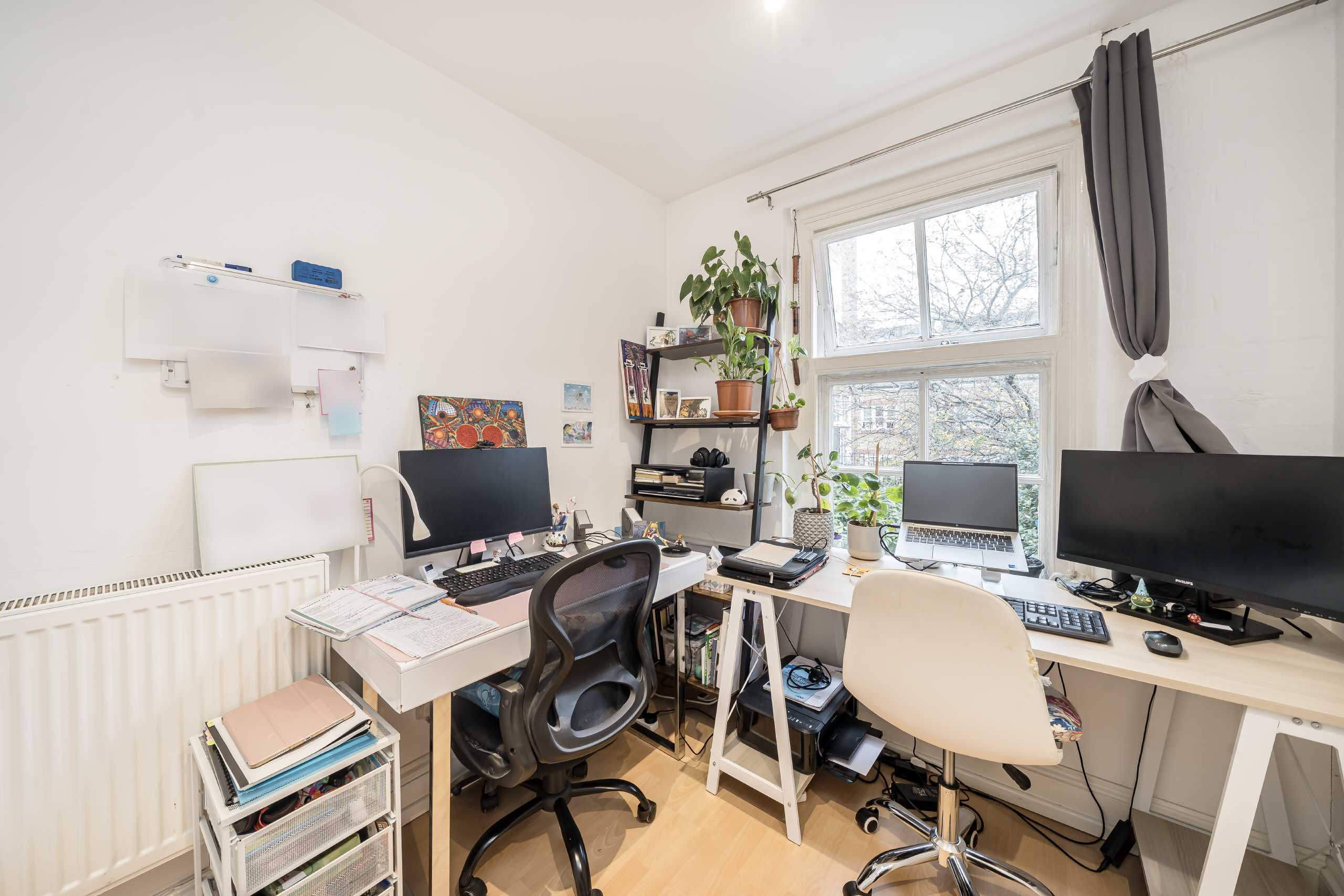 Flat Belvedere Place in Greater London