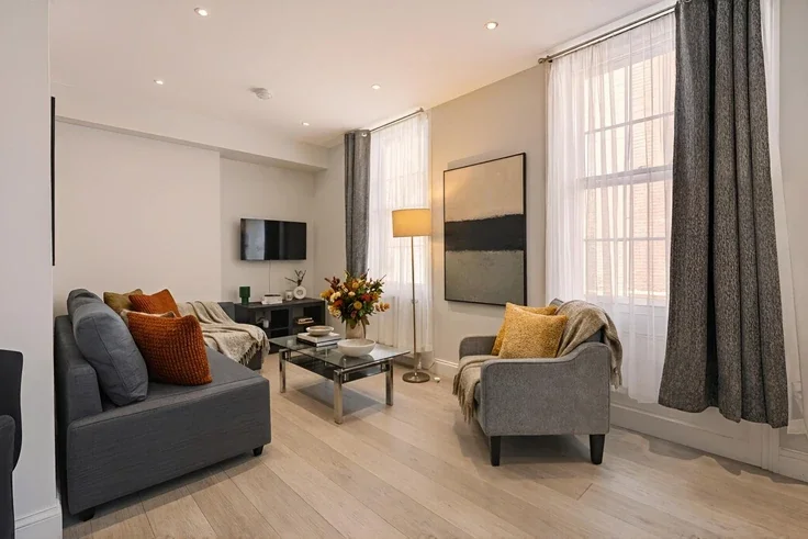 Flat New Row in City of Westminster