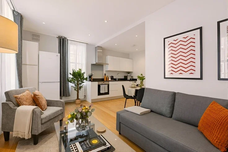 Flat New Row in City of Westminster