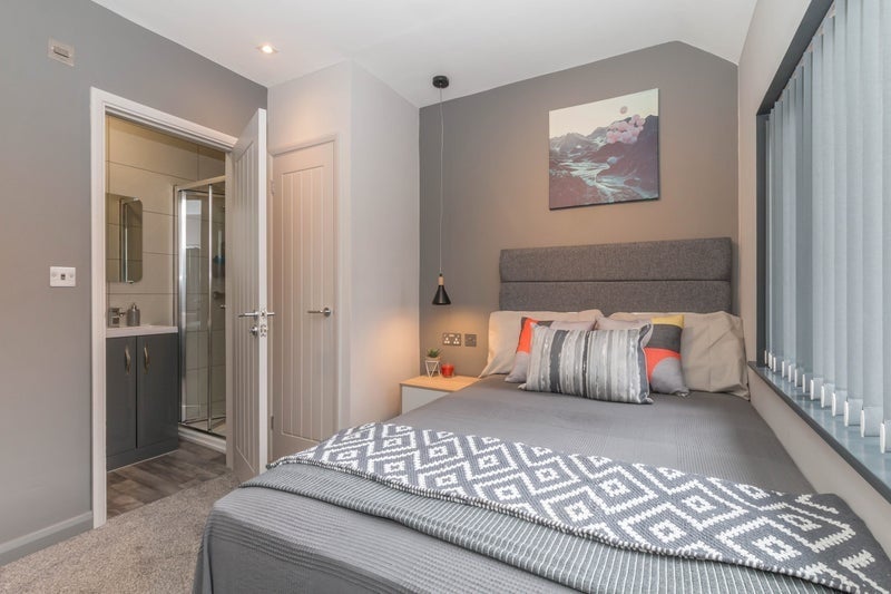 Room St Pauls Road in Sandwell