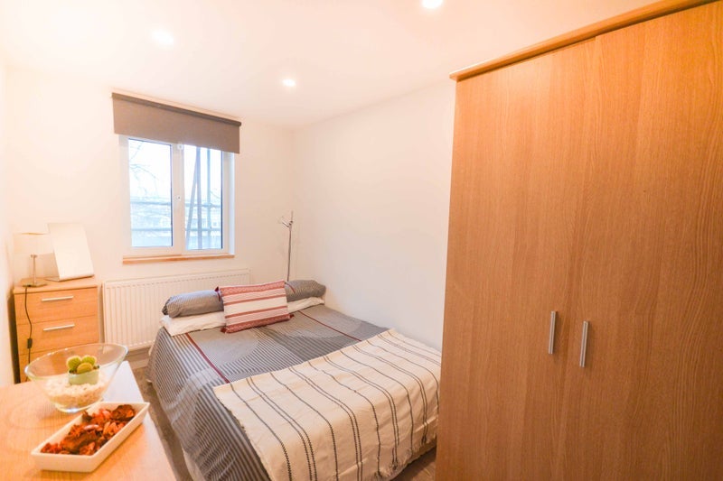 Flat Stockwell Road in Greater London
