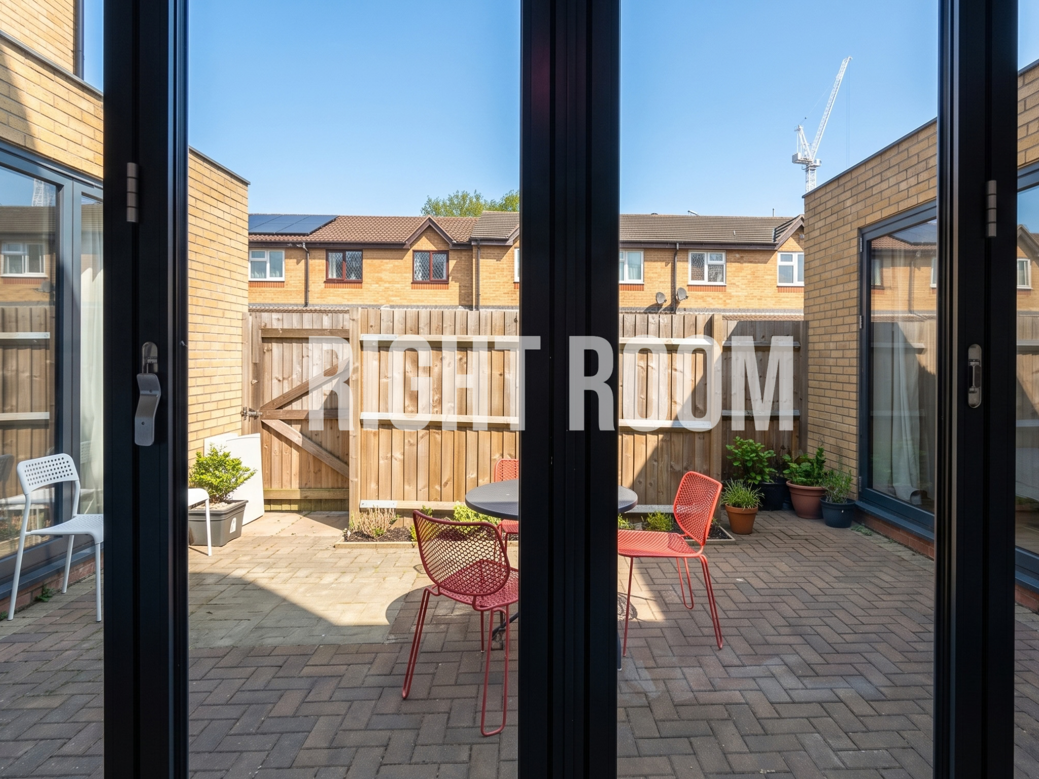 Room John Maurice Close in Greater London