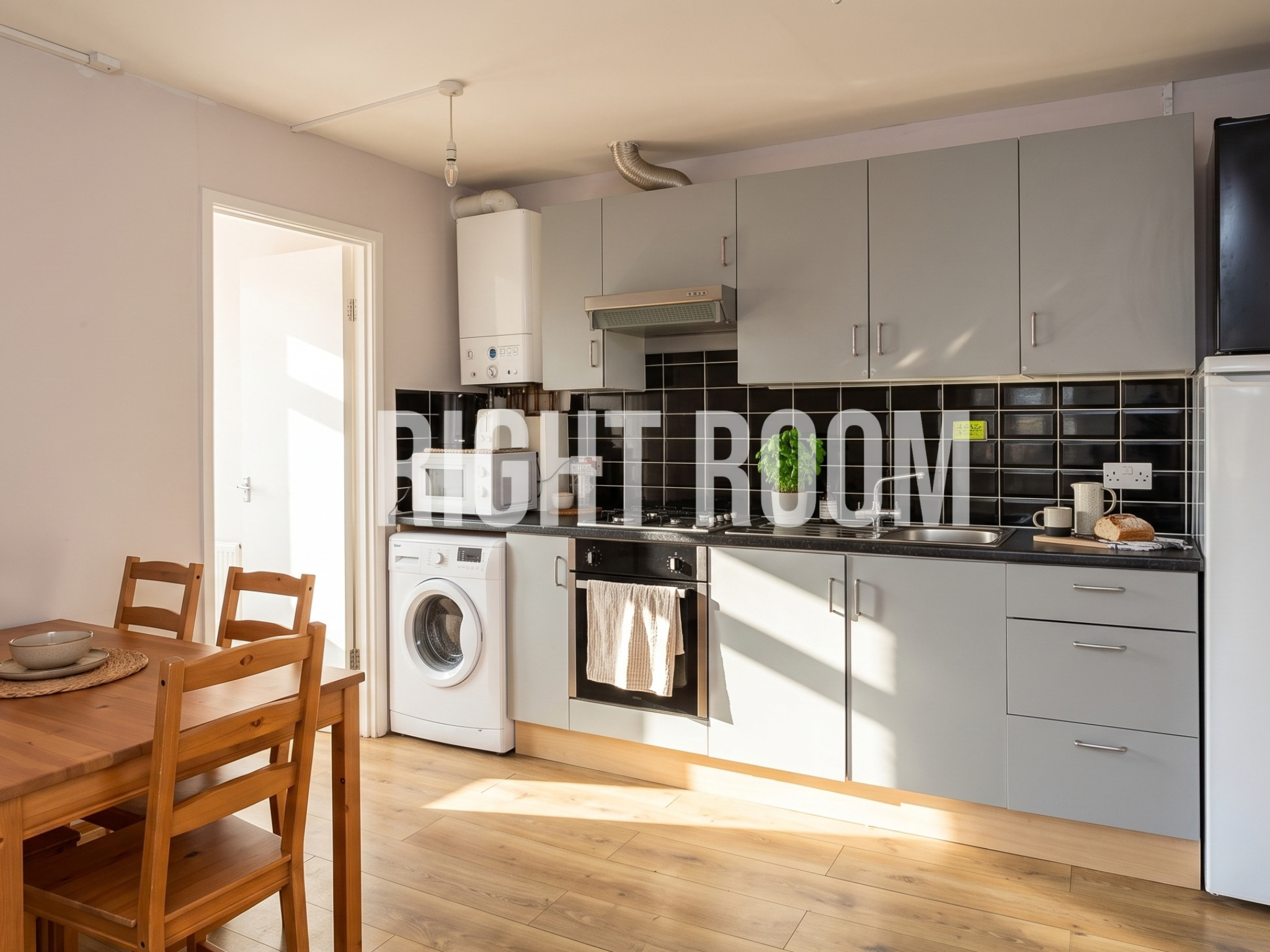 Room John Maurice Close in Greater London