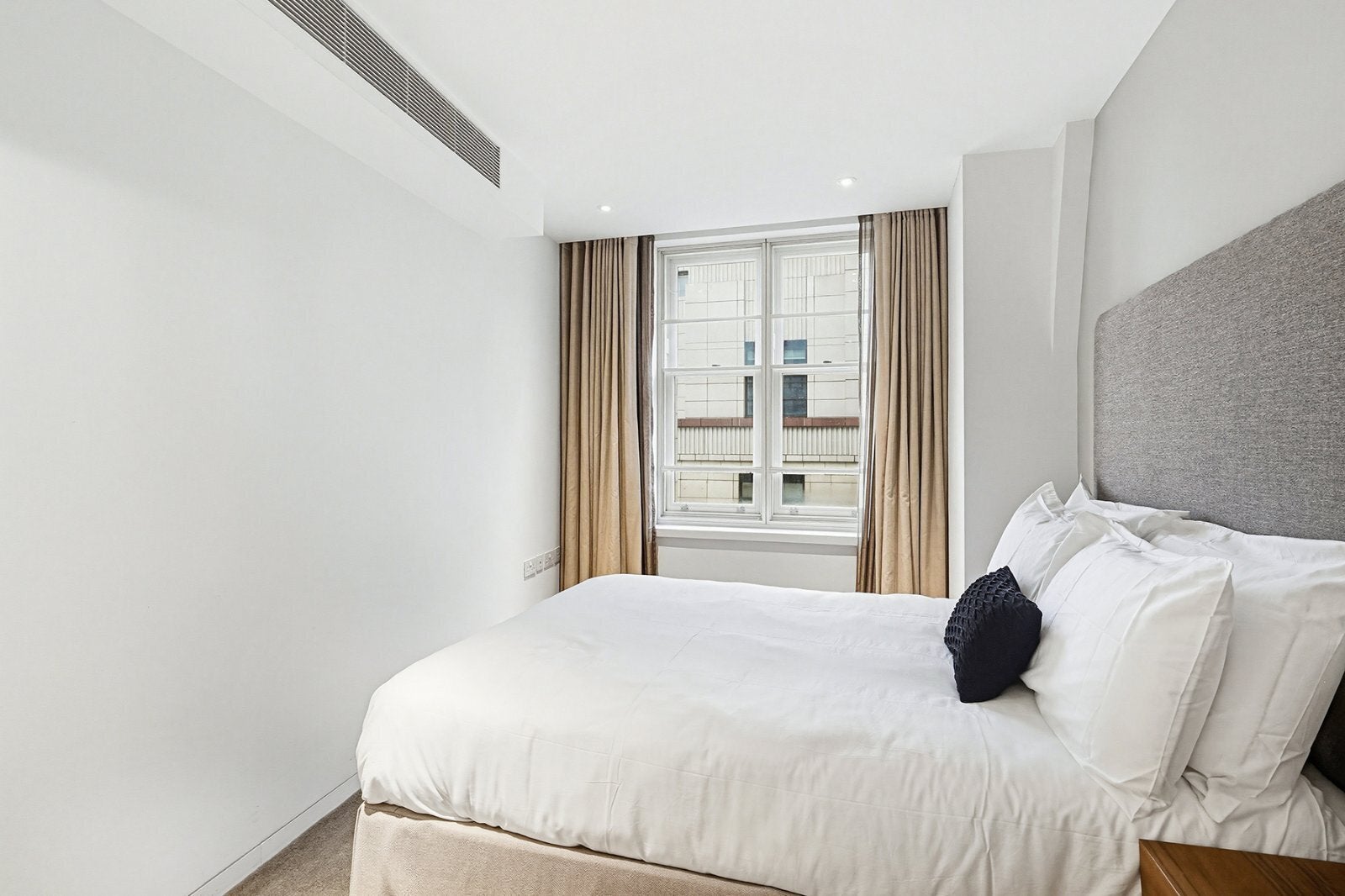 Flat Sherwood Street in City of Westminster