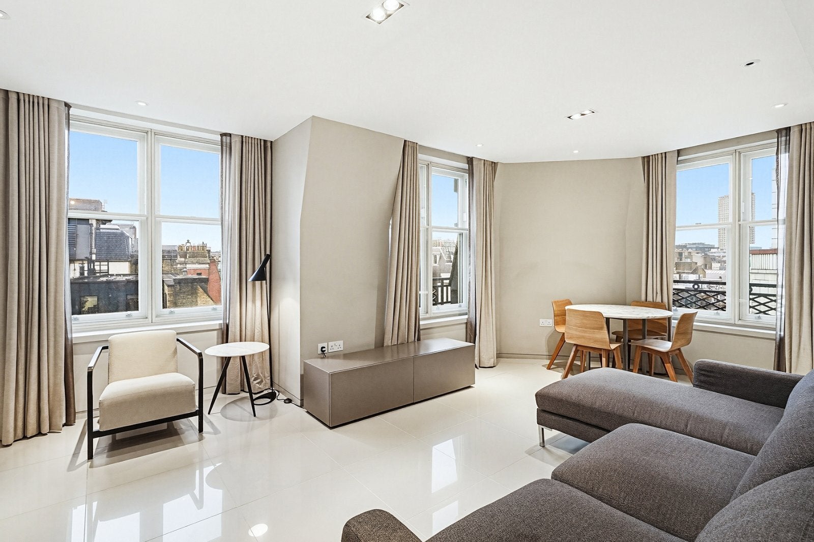 Flat Sherwood Street in City of Westminster